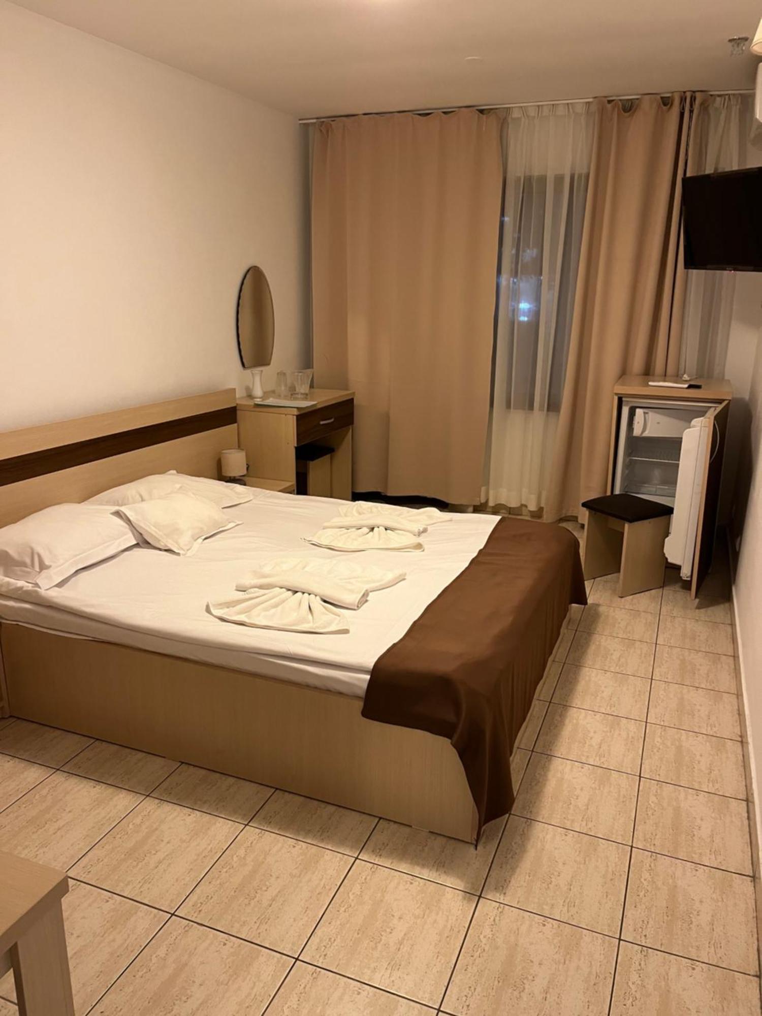 Hotel Sibiu Neptun Exterior foto